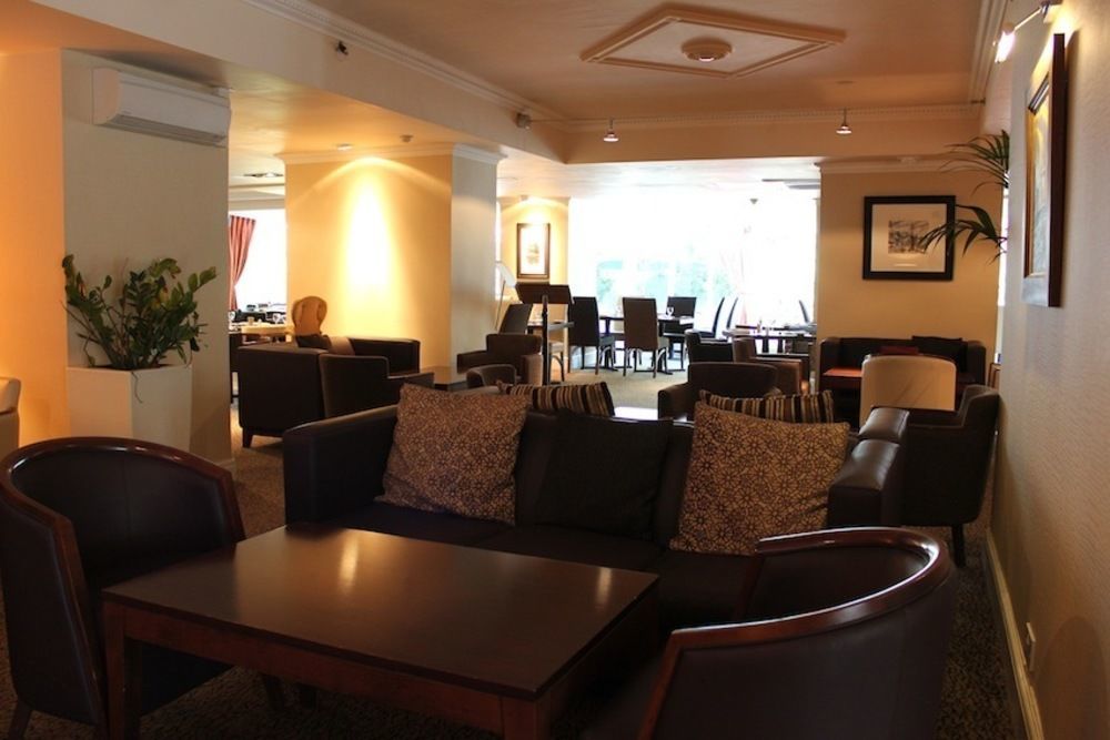 Chimney House Hotel And Restaurant Sandbach Restaurant photo