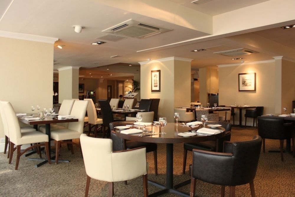Chimney House Hotel And Restaurant Sandbach Restaurant photo